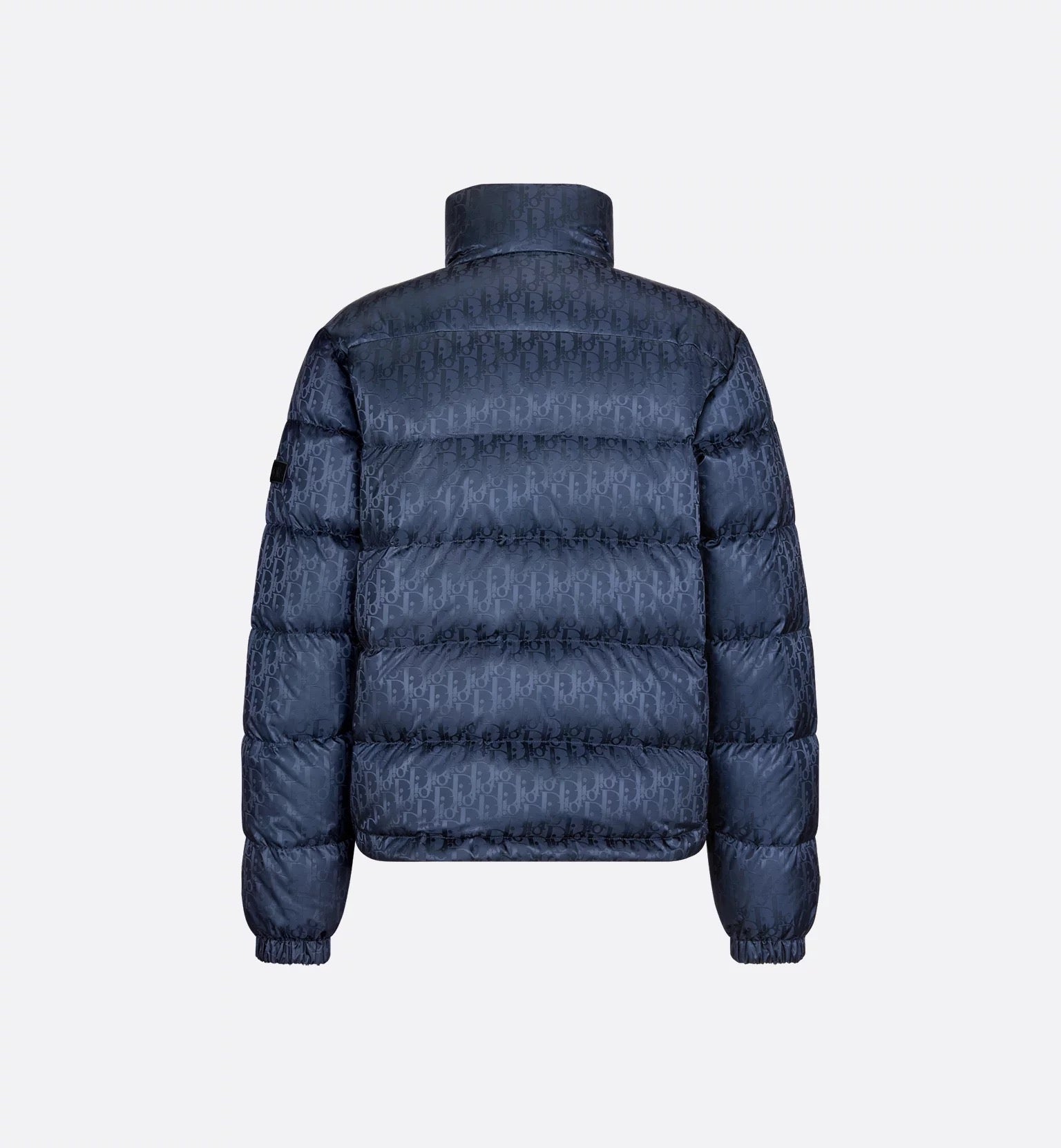 Essentiaal D Oblique Puffer Blau