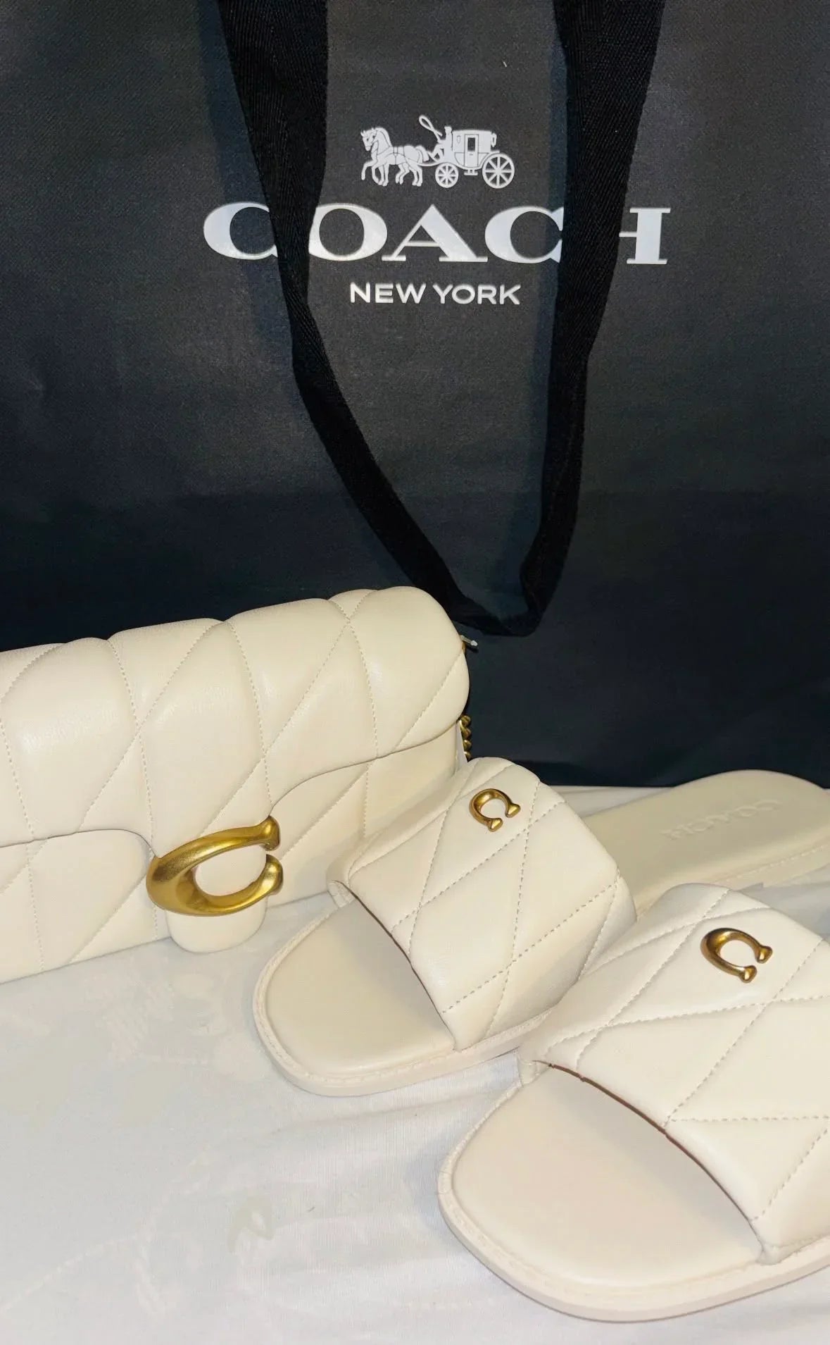 "COAH" White Set